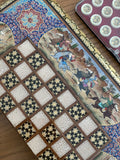 : orientalisches Würfel - Brettspiel in feiner Holzarbeit und schön bemalten Mustern und Figuren. Grösse 40 mal 40 cm