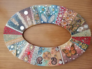 Mirror frame oval